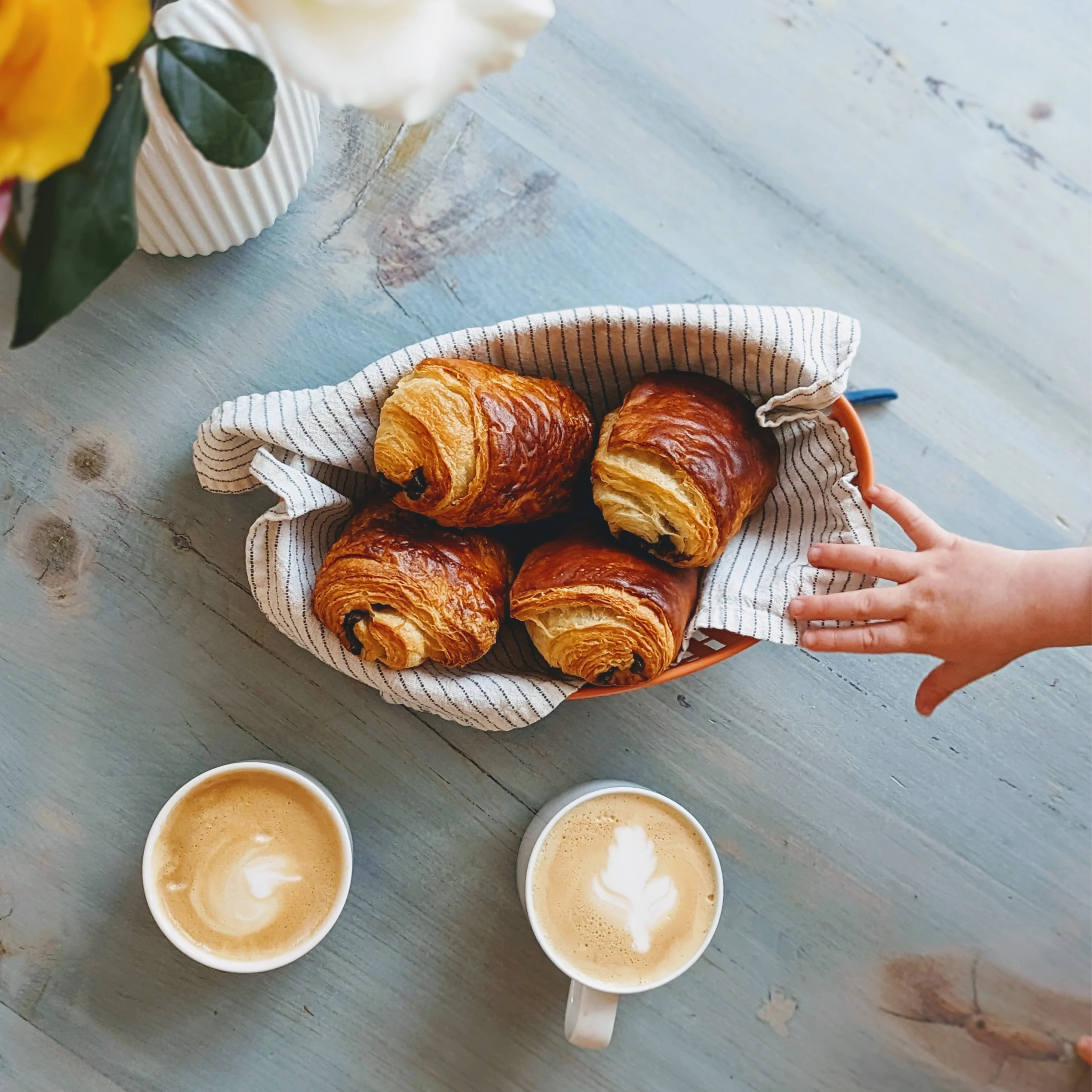 Chocolate Croissants (4-pack) - Image 3