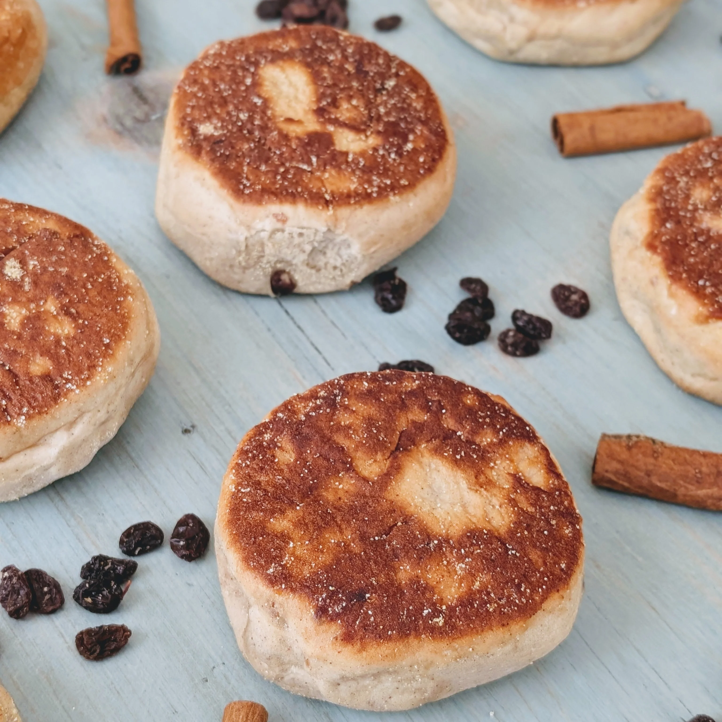 Cinnamon Raisin English Muffins (4-pack) - Image 3